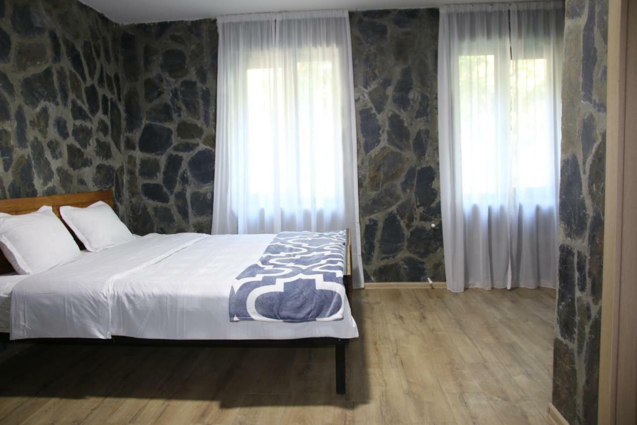 Hotel Complex Nabadi Omalo Kültér fotó