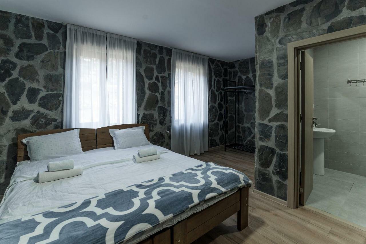 Hotel Complex Nabadi Omalo Kültér fotó