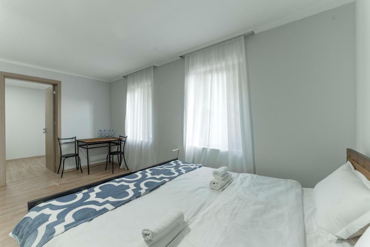 Hotel Complex Nabadi Omalo Kültér fotó
